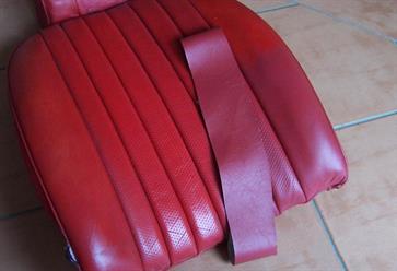 Testing the colour.  Seats were in good condition.  Stripped the leather dye and applied Leatherique water based dye, colour matched to new vinyl.